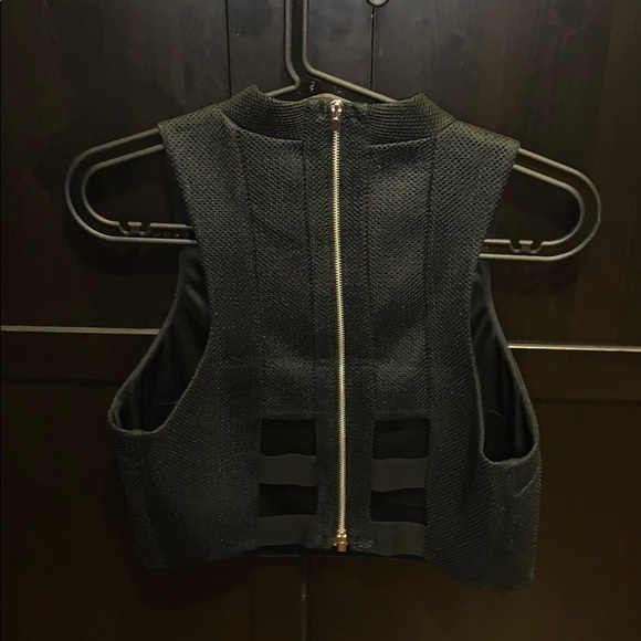 Two piece skirt and top. - Picture 4 of 4